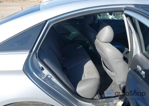 2013 Hyundai Sonata Se z USA, uszkodzony, nr VIN 5NPEC4AC6DH784612